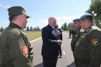 Лукашенко о ситуации в мире: Достаточно зажечь простую спичку — и планета взорвется