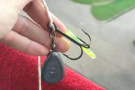 Жительница Минска вывесила из окна одежду в виде флага — ее украли