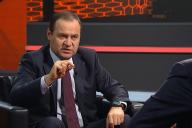 Премьер-министр прокомментировал оказание финансовой помощи протестующим в Беларуси