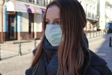 Ученые рассказали о негативных последствиях длительного ношения маски