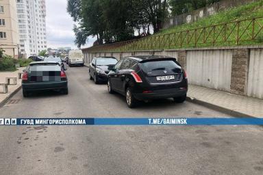 В Минске ехавшая задним ходом Honda сбила 2-летнего мальчика