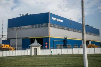 Представитель БелАЗа: завод работает в штатном режиме, забастовок нет
