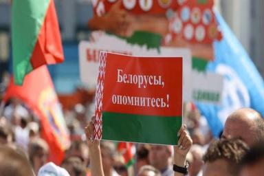 Лукашенко: Кто пойдет на эти выборы? Бандиты и урки!