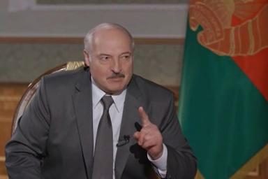 Лукашенко рассказал, кто предупредил о проникновении российских боевиков