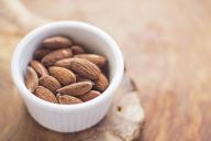 Медики назвали продукты, которые есть в сыром виде смертельно опасно