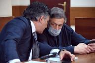 Михаила Ефремова выписали из больницы. Актер может появиться в суде уже в этот вторник