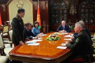 Лукашенко собрал совещание по безопасности