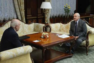 Лукашенко рассказал о кукловодах из Чехии, которые управляют «овечками» из объединенного штаба