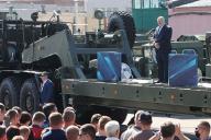 Лукашенко ответил на предложение пересчитать голоса под камерой