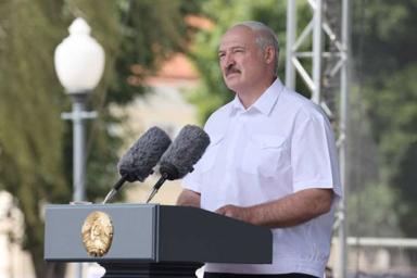 Лукашенко назвал два города, где «больше всего пытаются раскачать обстановку»