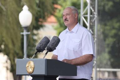 Лукашенко объяснил, почему долго не выходил на публику после выборов