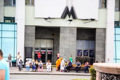 На площади Независимости в Минске закрыли станцию метро