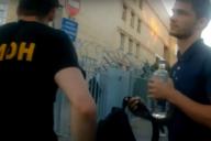 МВД опубликовало видео задержания двух диджеев после мероприятия в Киевском сквере