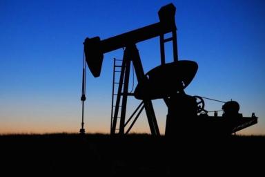 ОПЕК ухудшила прогноз на нефть: миллионы тонн сырья оказались никому не нужны