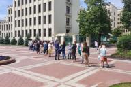 Сегодня в Беларуси стартует досрочное голосование: что надо знать