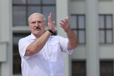 Лукашенко на митинге в Минске: я вас никогда не предавал и никогда не предам