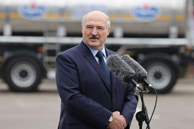 Лукашенко поручил рассмотреть вопрос о введении бесплатного питания в детских садах