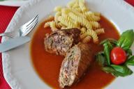 Простой рецепт тушеного мяса с вкусной подливой