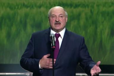 Лукашенко высказался про яблоки из Польши