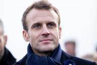 Президент Франции поддержал белорусских женщин, выходящих на протесты