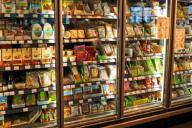 Назван самый токсичный продукт в холодильнике