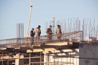 Лукашенко решил разобраться с одним из главных долгостроев Минска: подписан указ 