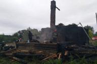 Гроза в середине сентября. Под Браславом молния сожгла дом – кадры