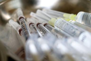 Третья российская вакцина от коронавируса готова к испытаниям