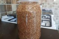 МАРТ включил гречку и рапсовое масло в обязательный перечень товаров для магазинов