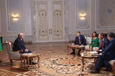 В России еще как минимум неделю будут обсуждать интервью Лукашенко – эксперт