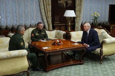 Лукашенко предложил России провести новые совместные военные учения
