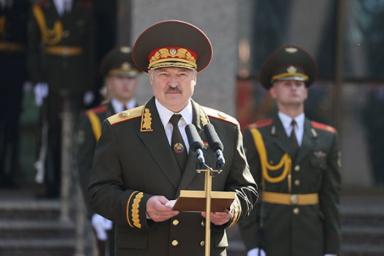 Лукашенко рассказал о самых мощных армиях на планете