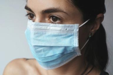 В Сингапуре разработана умная маска, определяющая симптомы коронавируса