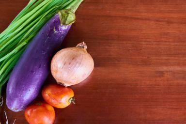 Тушим баклажаны с овощами: простой рецепт вкусного блюда
