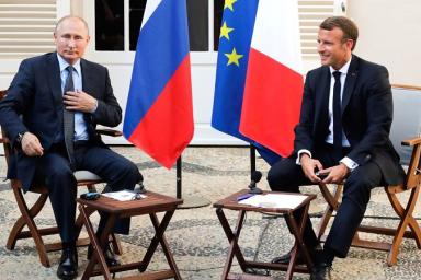 Макрон считает, что Путин согласен с посредничеством ОБСЕ в Беларуси