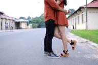 Мужчина тратит с женщиной время впустую: 5 способов узнать