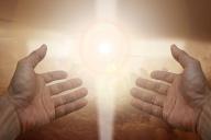 Британский ученый рассказал, где находится душа человека