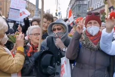 Марш Мудрости проходит в Беларуси: в разных городах пенсионеры в знак протеста выходят на улицу 