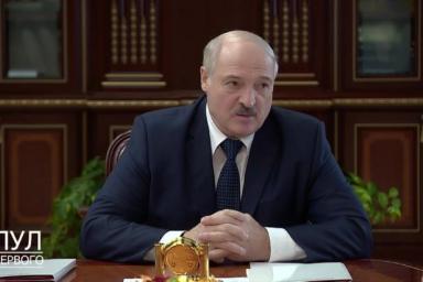 Лукашенко: Пока я президент, принимать решения будет белорусский народ