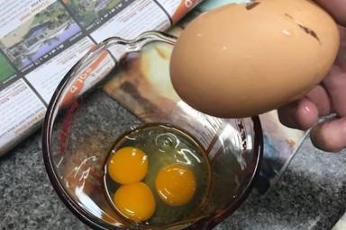Необычный завтрак: Утренняя яичница оказалась единственной на 25 миллионов
