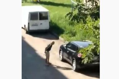 В Минске мужчина повредил авто милиционера. Вот как его наказали