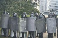 Начальник ГУВД рассказал, сколько милиционеров пострадало на протестах в Минске