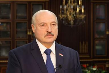 Лукашенко о кадровой политике: некоторых мы вырастили на своих руках, а они «переобулись»
