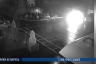 В Минске ночью РУВД забросали коктейлями Молотова, горел служебный автобус