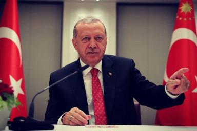 Эрдоган осудил заявление Путина, Трампа и Макрона по Карабаху