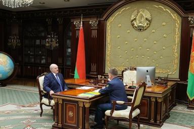Бюджет, инфраструктура, правоохранительная деятельность: Лукашенко обсудил с главой ГТК ситуацию на таможне