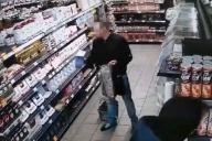 На сладенькое потянуло. В Минске парень стащил конфеты