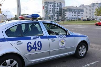 Школьник бросил коктейль Молотова в милицейское авто: суд вынес наказание 