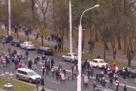 ГосТВ осветило воскресные протесты: вяло бродили, нетрезвые бросались на ОМОН и прятались за женщин