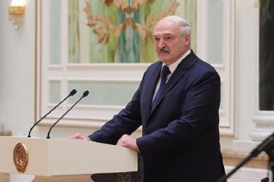 Лукашенко предложил Шейману менять белорусские товары на природные ресурсы Африки